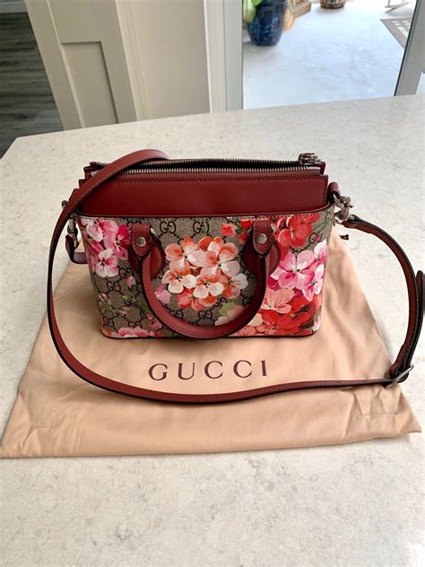 gucci bloom supreme scarf|gucci bloom crossbody bag.